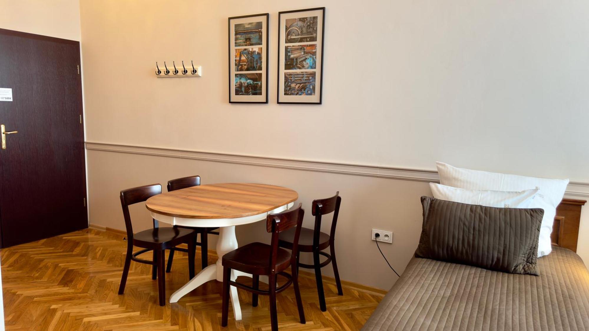 Scharffenberg Apartments Main Square Krakow Bagian luar foto