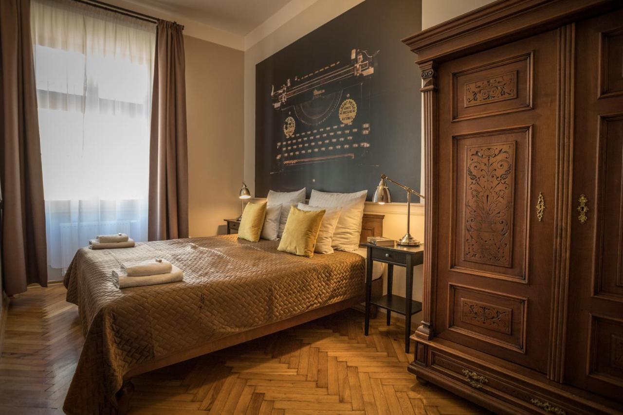 Scharffenberg Apartments Main Square Krakow Bagian luar foto